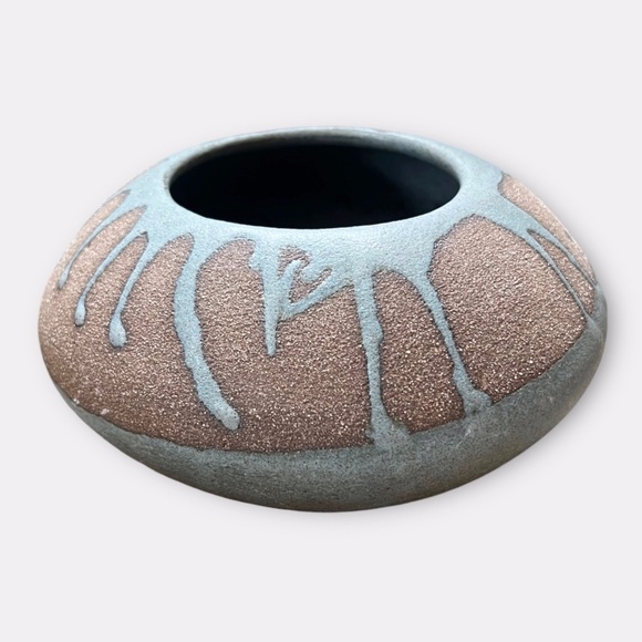 Vintage Drop Glaze Low Vase - Picture 7 of 7